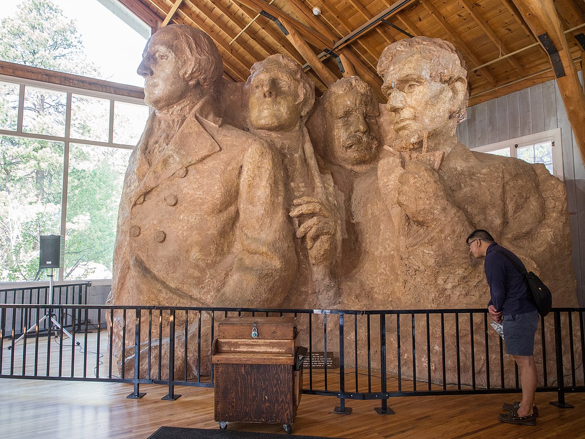 Mount Rushmore underwent many design changes