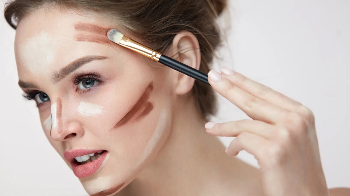 Simple Tips For Contouring Your Face