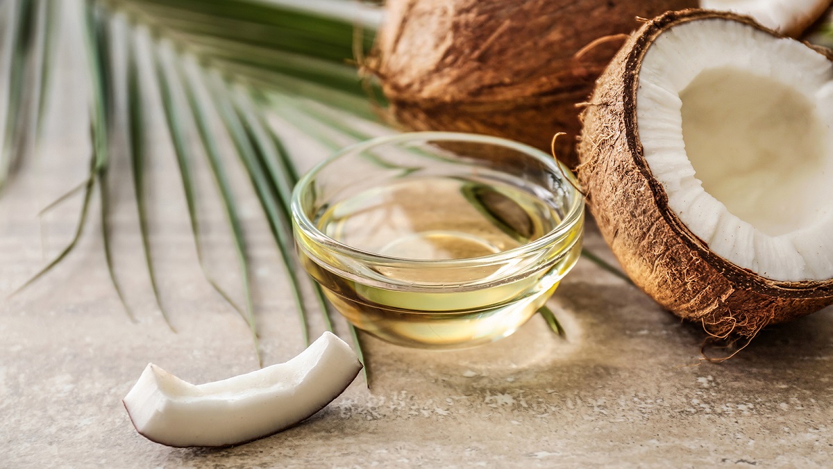 Coconut Oil for hair moisturize
