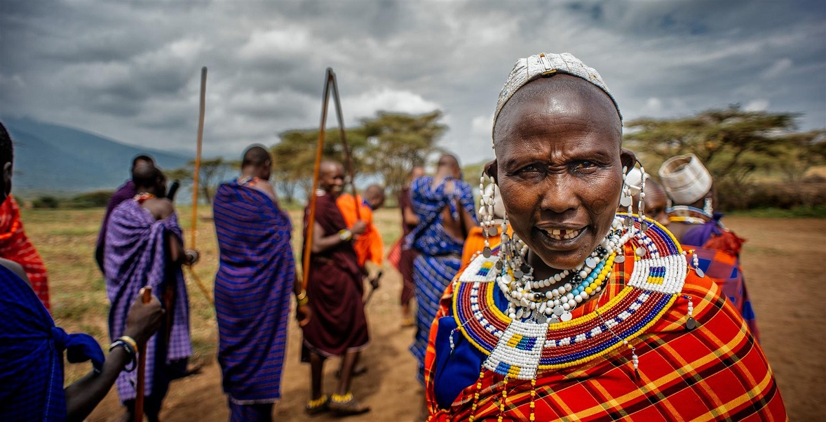 spitting of the Maasai