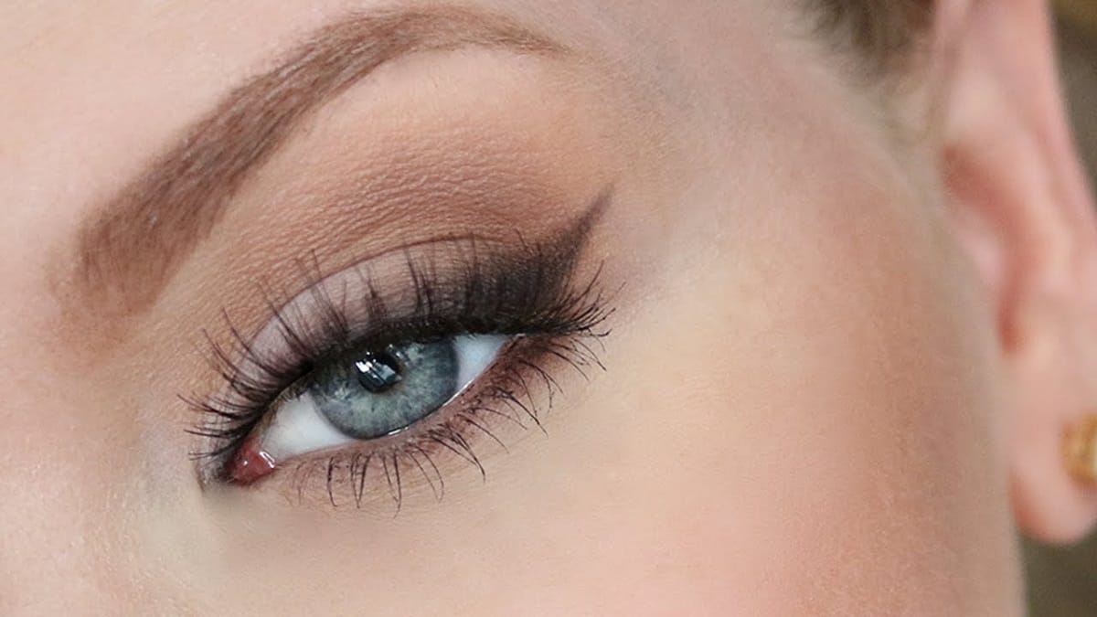 Smokey Wing Liner