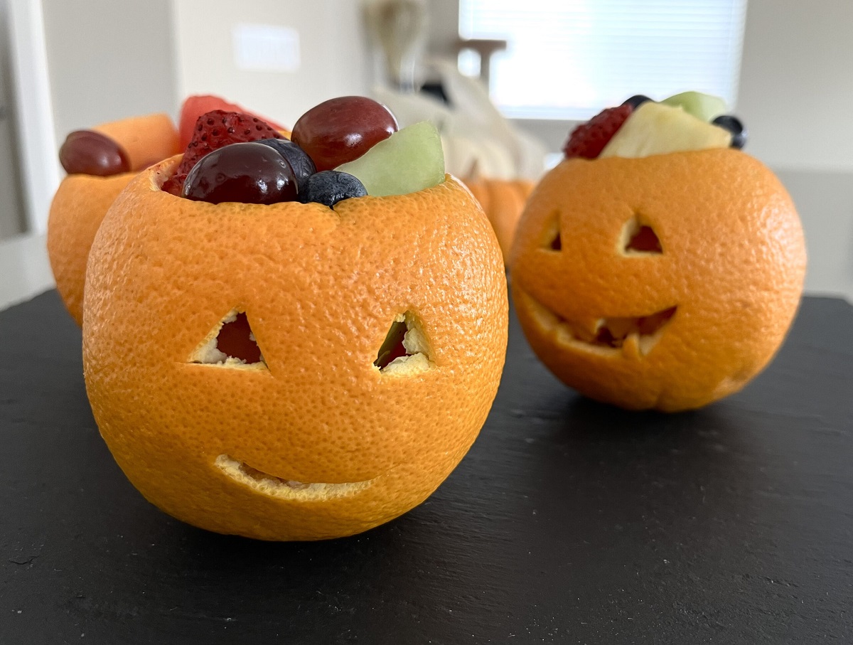 Halloween Citrus Lanterns!