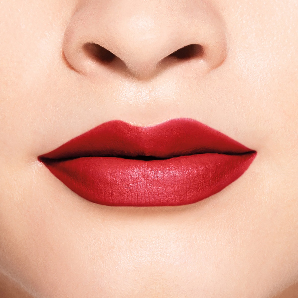 Powder lipstick