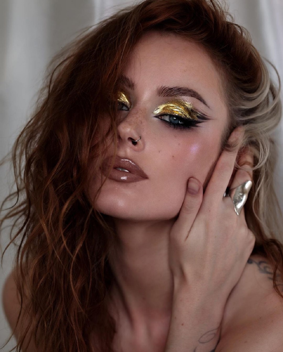 Gold and Glitter Eyes