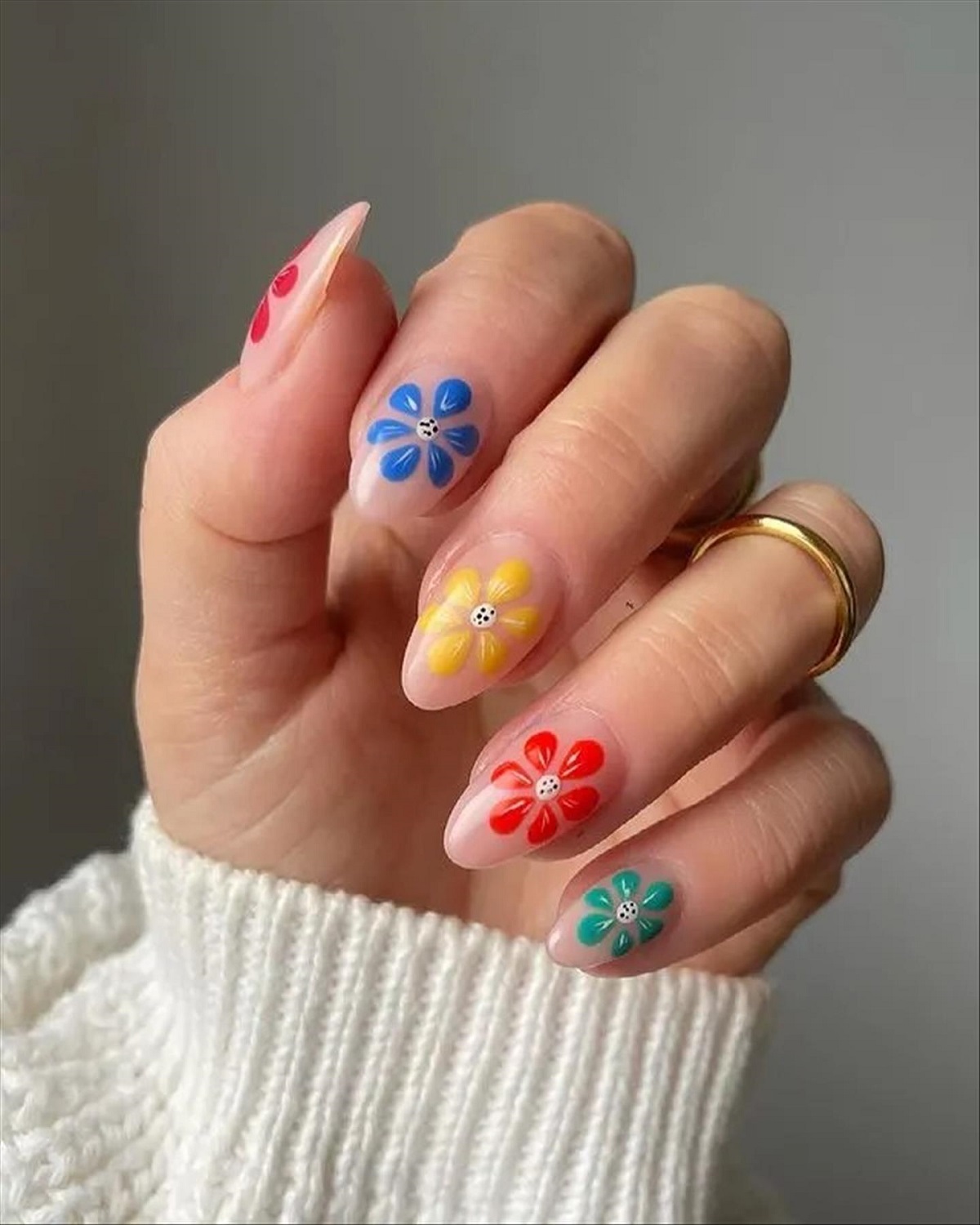Blooming Flowers nails