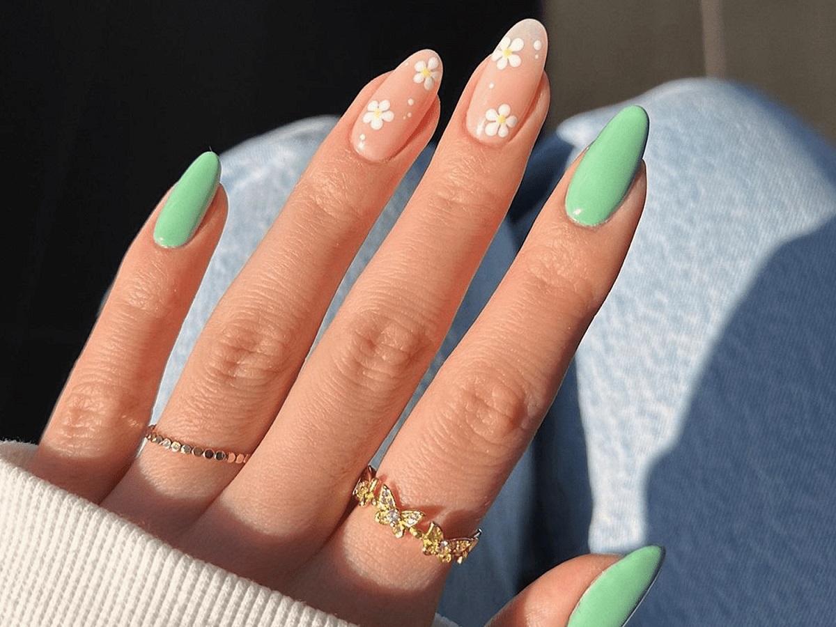 Mint Floral Nails