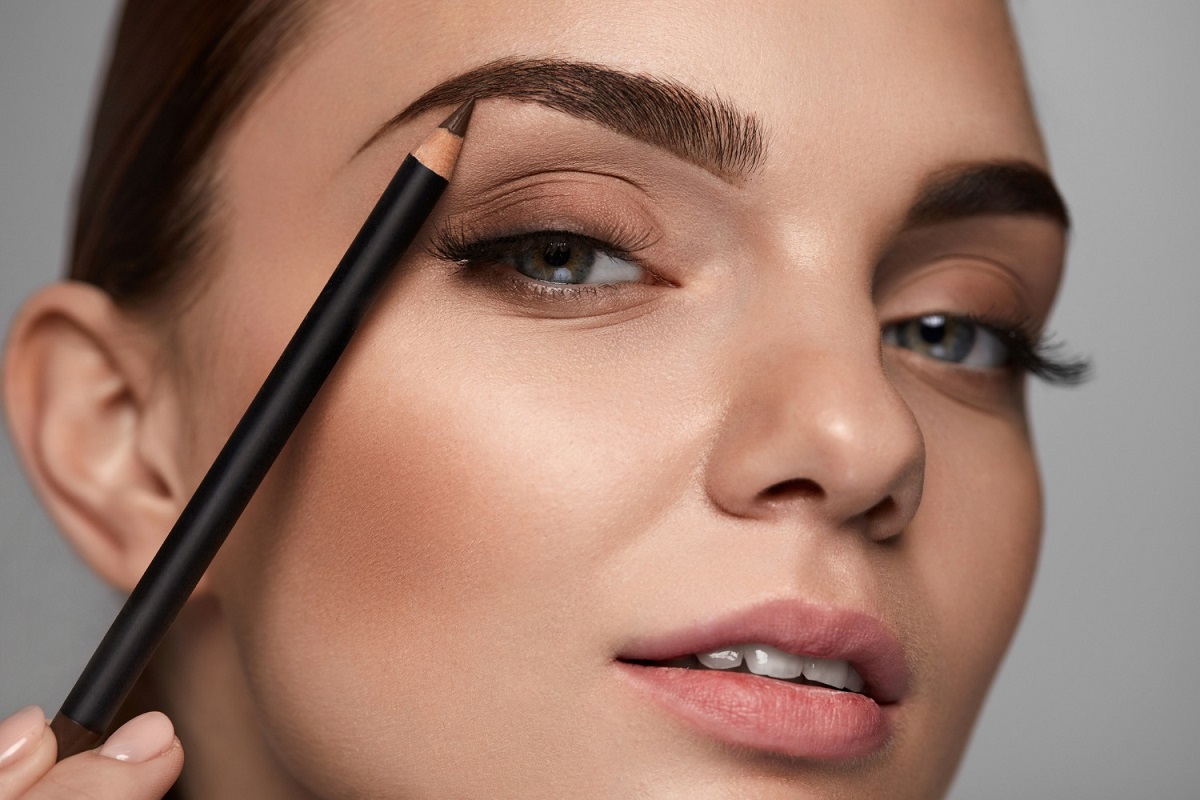 Achieve The Perfect Brows