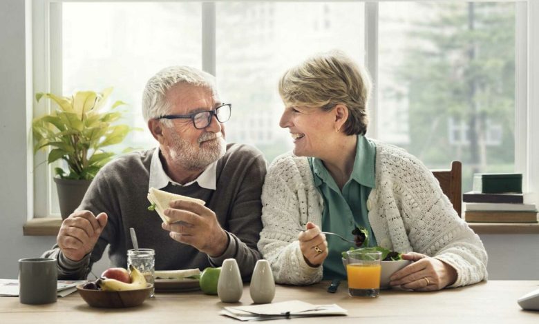 Impact Of Talking While Eating