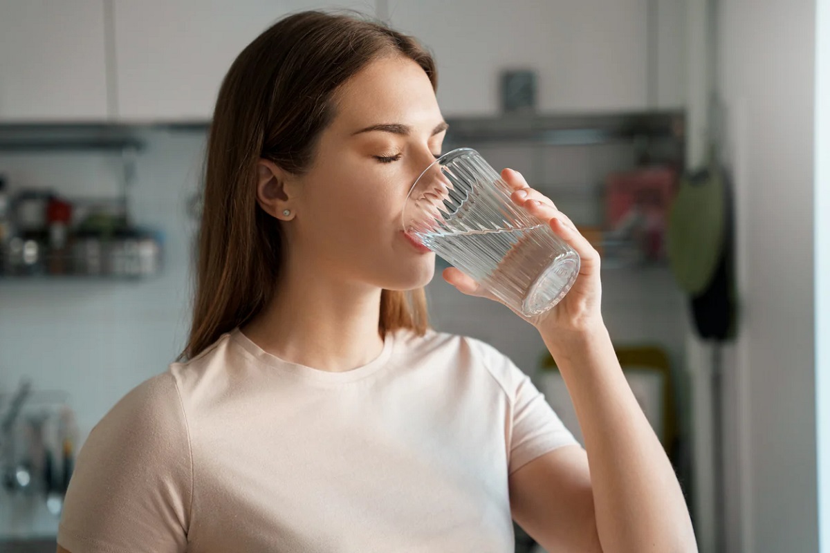 Daily Water Intake In The Fall