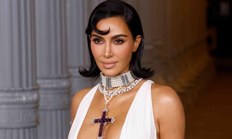 Kim Kardashian's Christmas Hair