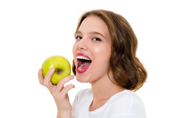 Eating 3 To 4 Apples