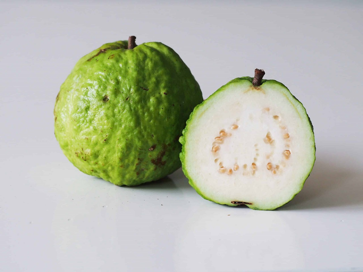 Raw Guava