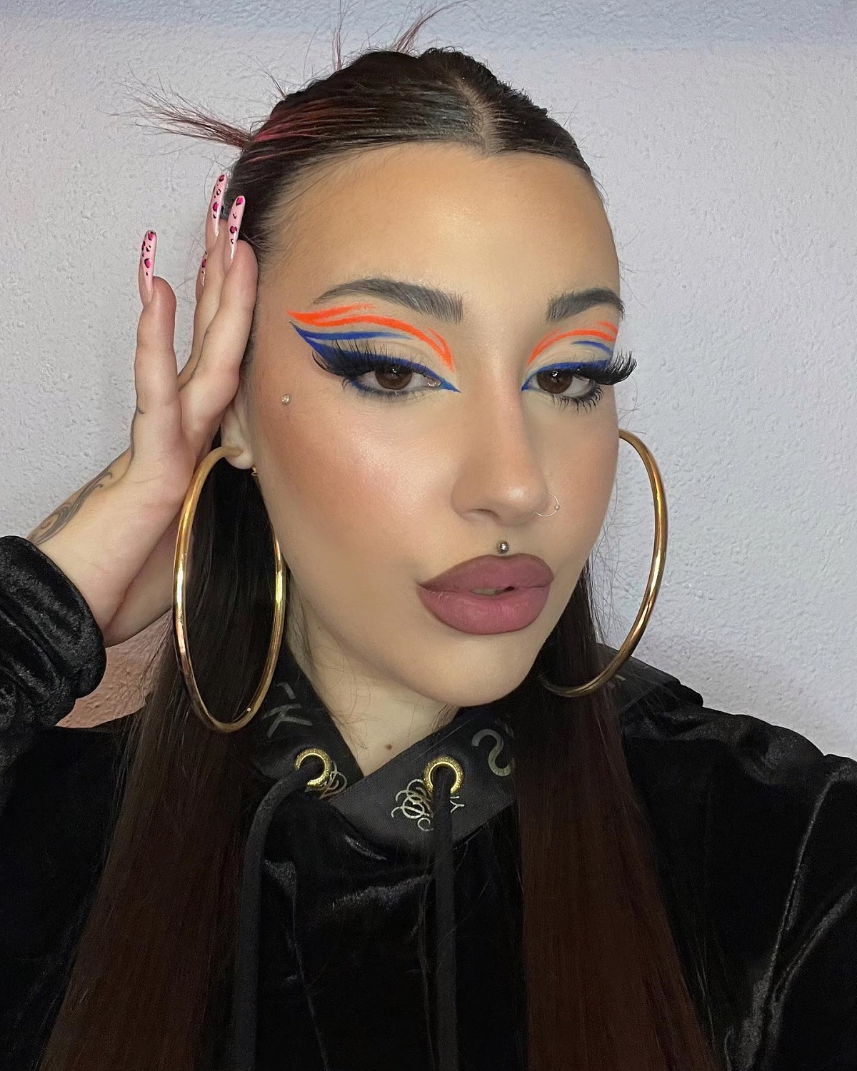 Graphic Eyeliner