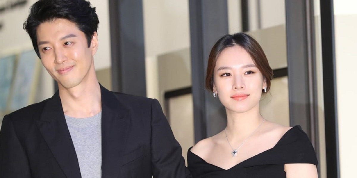 Lee Dong-gun And Jo Yoon-hee