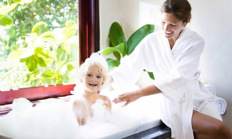Washing Children's Hair