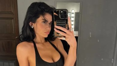 Kylie Jenner Cheers