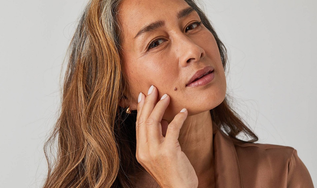 Hydration vs. Moisturization