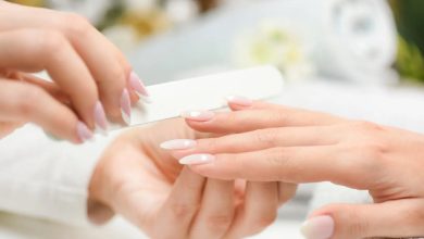 Achieving Naturally Shiny Nails