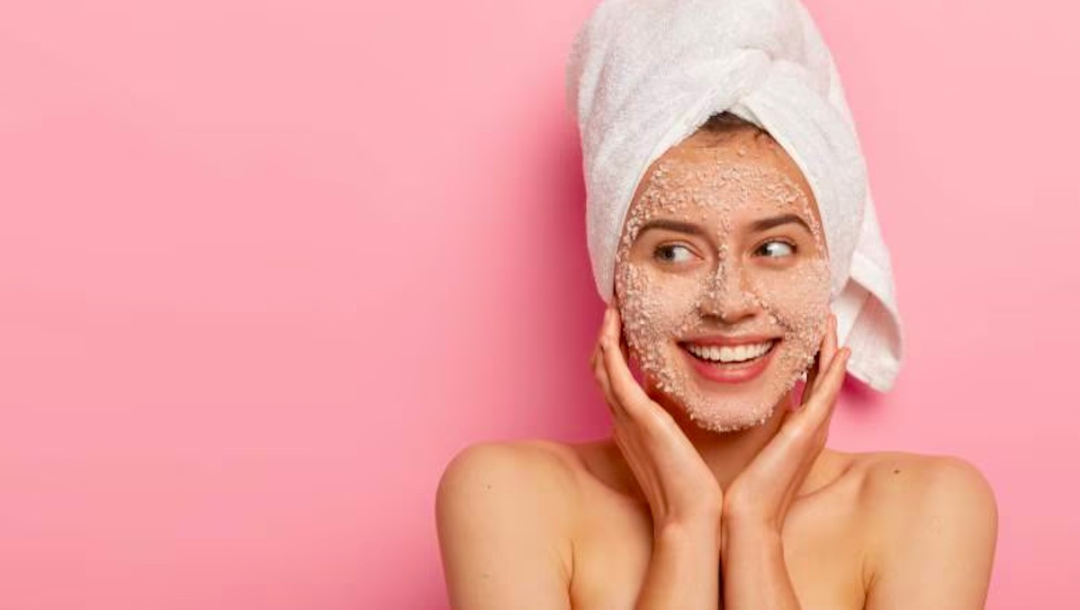 Natural ingredients for skin tightening