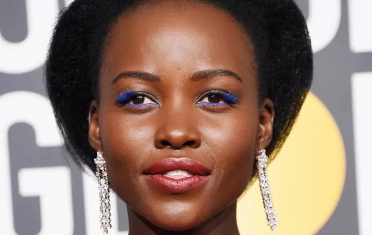 Summer makeup trends 2025