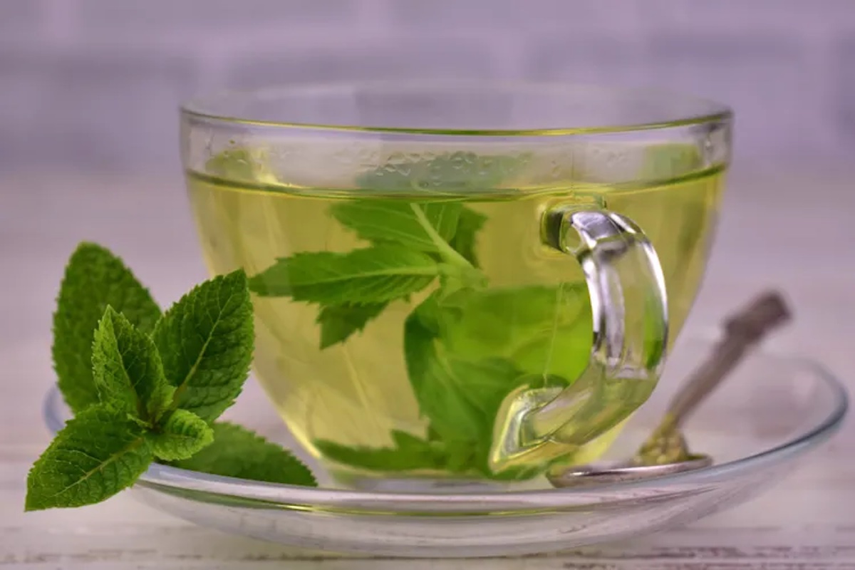 Tea for hormone balance